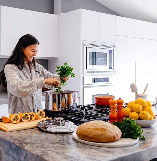 Why Does Nutrition Need to Change After 40, Especially for Women?
